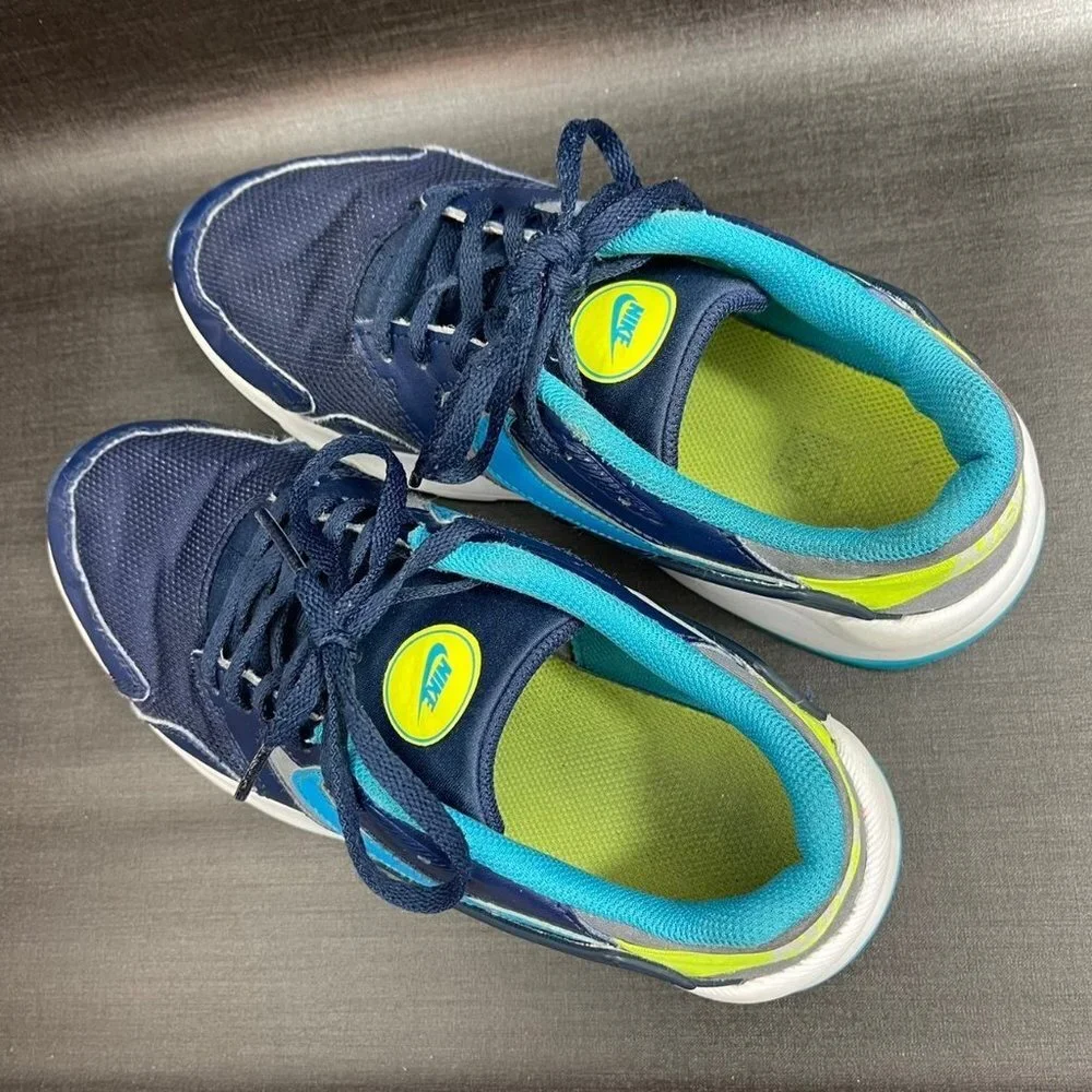 Nike‎ LD Victory Youth Big Kids Size 7 Athletic Running Shoes Blue White